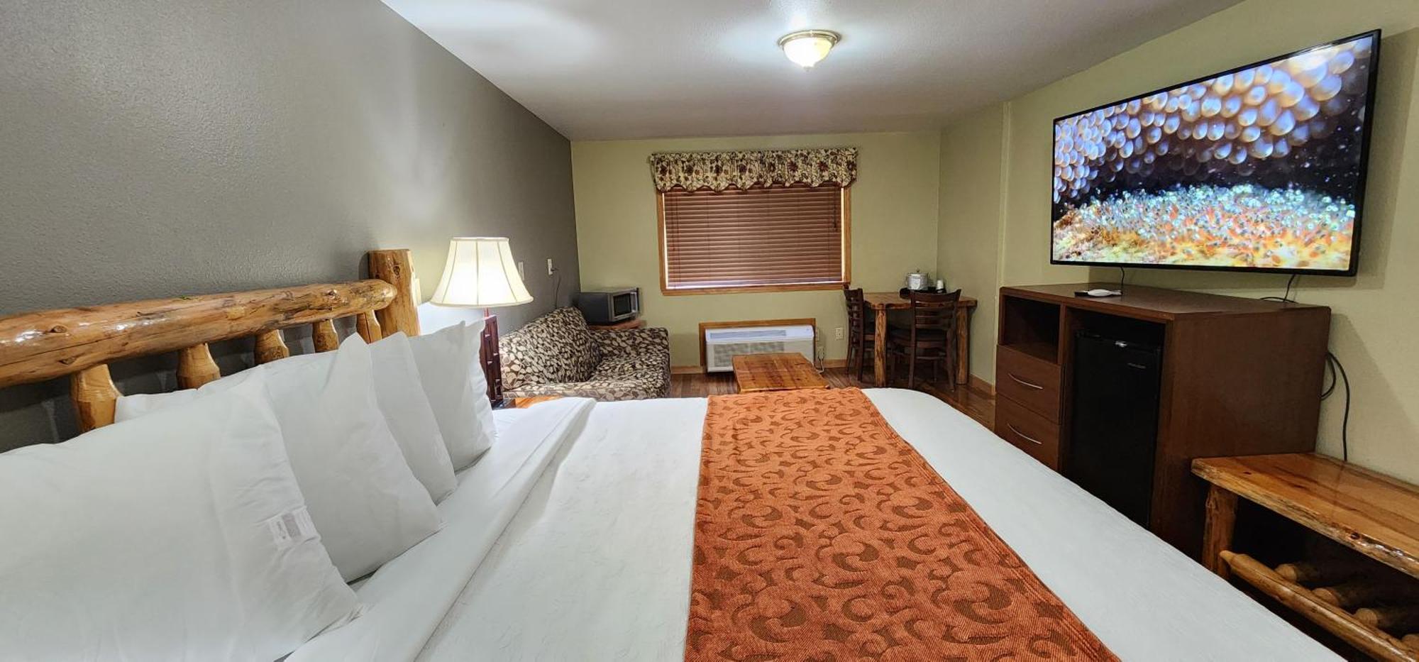 Lodge Nisqually *