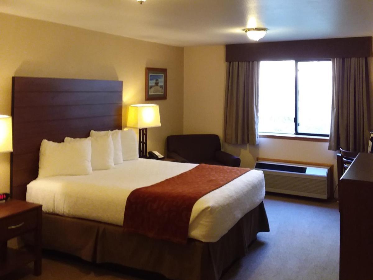 Lodge Nisqually Ashford