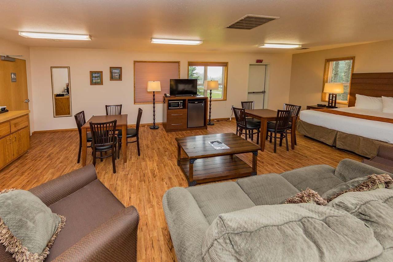 Nisqually Lodge Ashford