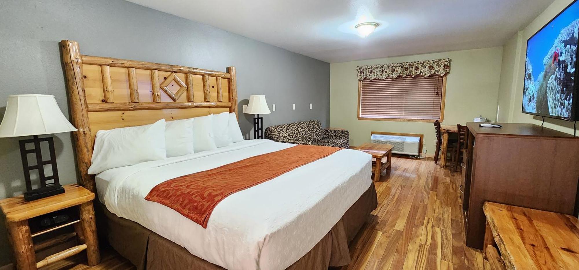 Lodge Nisqually *
